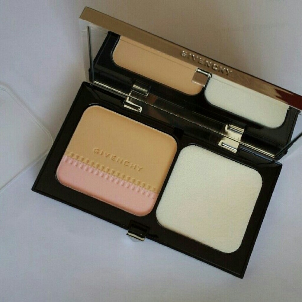 New swatched once Givenchy compact foundation